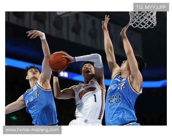 防守三秒规则改变格局 内线防守削弱与外线空间增大